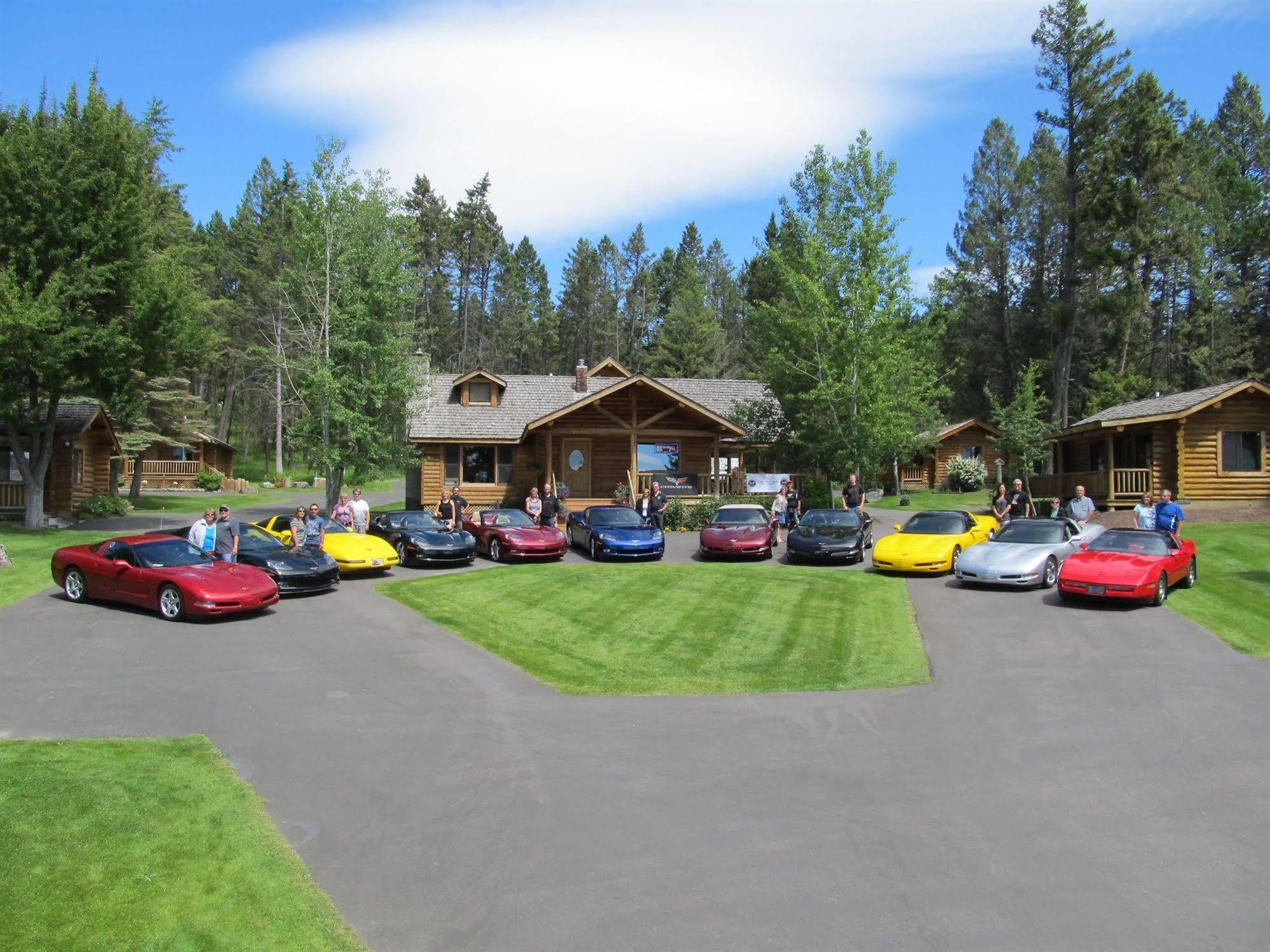 מלון Somers Bay Log Cabin Lodging מראה חיצוני תמונה